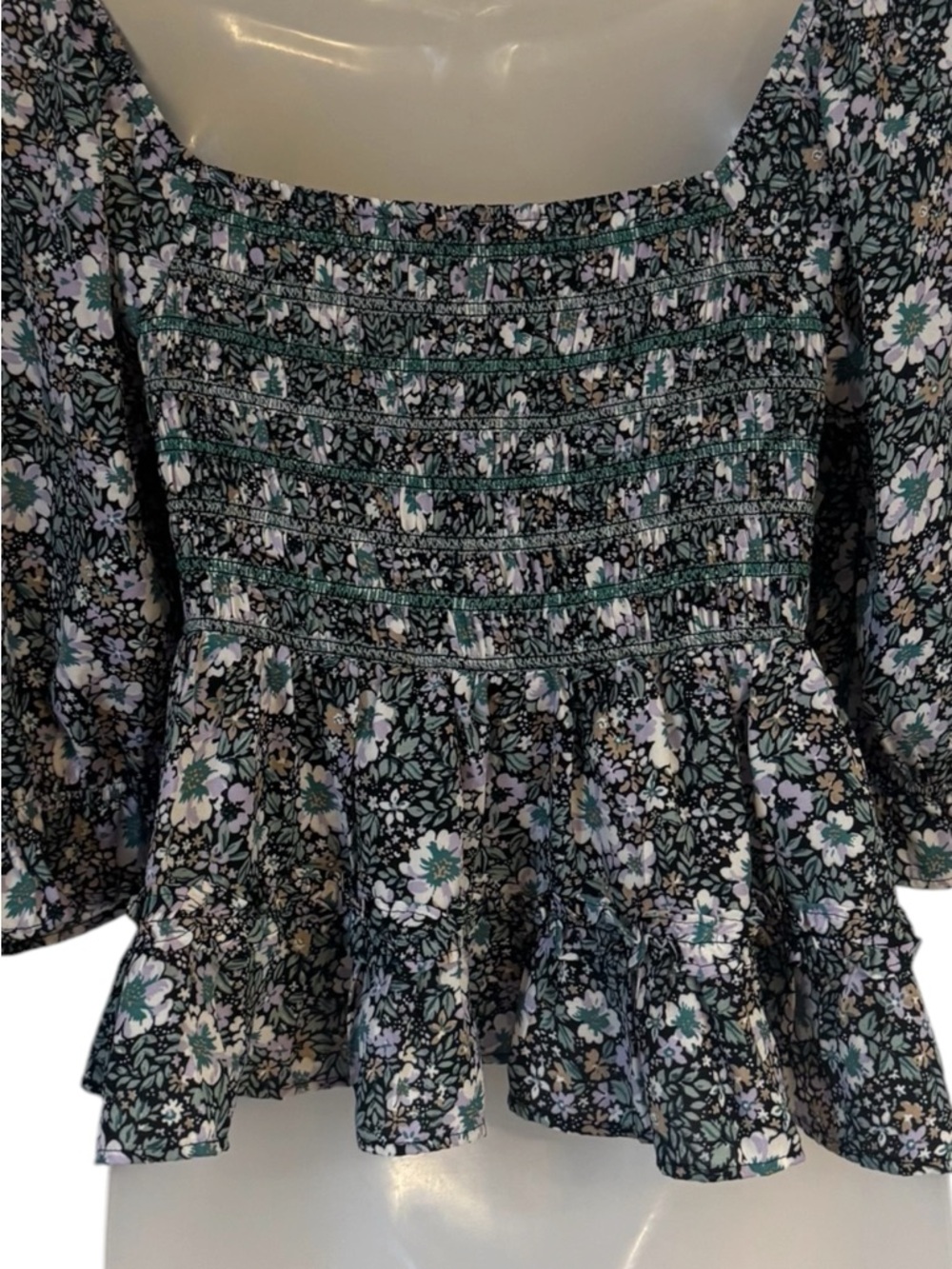 American Eagle Outfitters Green Floral Smocked Peplum Top   SMALL   #14 - Picture 4 of 6